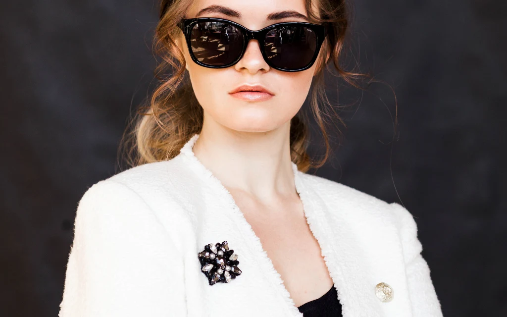 Modna broszka to hit sezonu