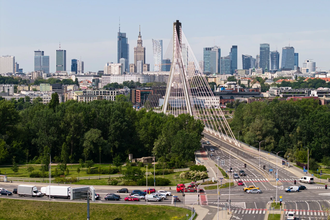 GUS podał pierwszy szacunek PKB za II kwartał 2025 r. GUS podał pierwszy szacunek PKB za II kwartał 2025 r.