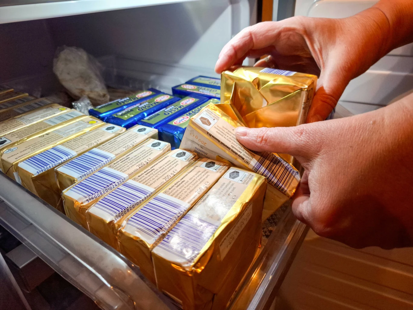 Rekordowe ceny masła i oleju mogą w końcu spaść. "Sytuacja nieco się zmienia" Rekordowe ceny masła i oleju mogą w końcu spaść. "Sytuacja nieco się zmienia"