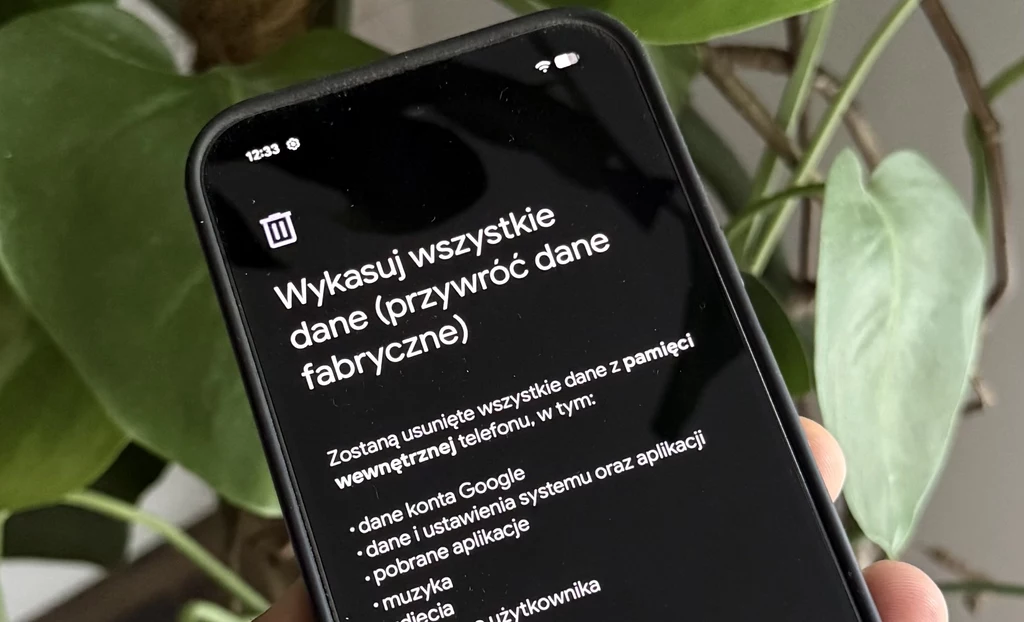 Jak przywrócić ustawienia fabryczne telefonu z Androidem? Jak przywrócić ustawienia fabryczne telefonu z Androidem?