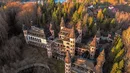 W Polsce powstają budowle stylizowane na potężne warownie z dawnych wieków. O co w tym chodzi?