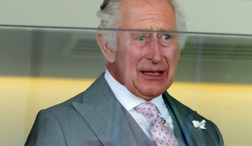 Król Karol III Król Karol III