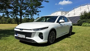 Bestune B70 to chiński rywal Camry i Superba. Wystarczy 119 900 zł