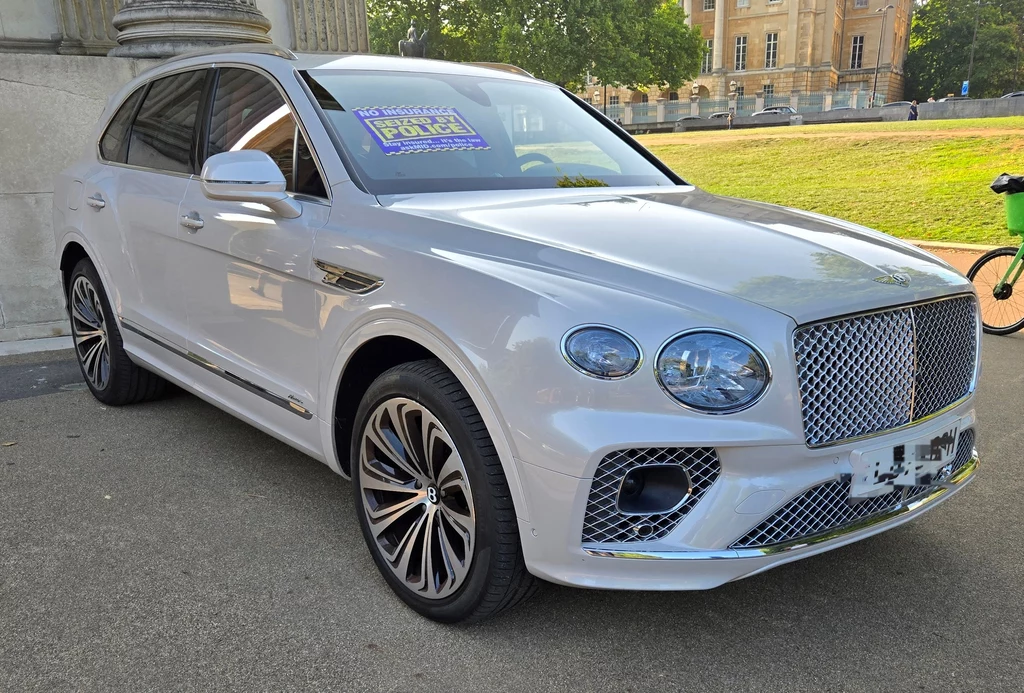 Zarekwirowany w Londynie Bentley Bentayga
