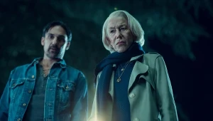 Henry Lloyd Hughes i Helen Mirren w filmie "Czwartkowy Klub Zbrodni"