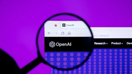 Szef OpenAI przyznaje, że sztuczna inteligencja to bańka. Ale i tak wyciąga ręce po biliony dolarów na centra danych