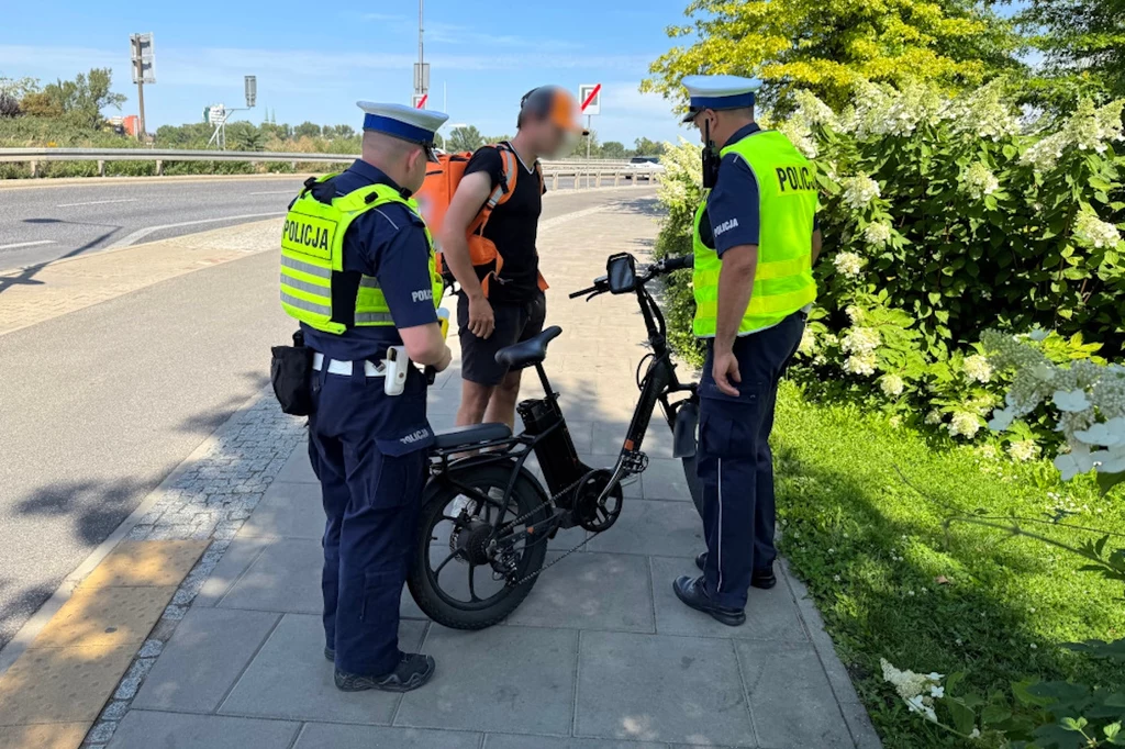 Policjanci kontrolowali elektryczne rowery. Co się okazało? Policjanci kontrolowali elektryczne rowery. Co się okazało?