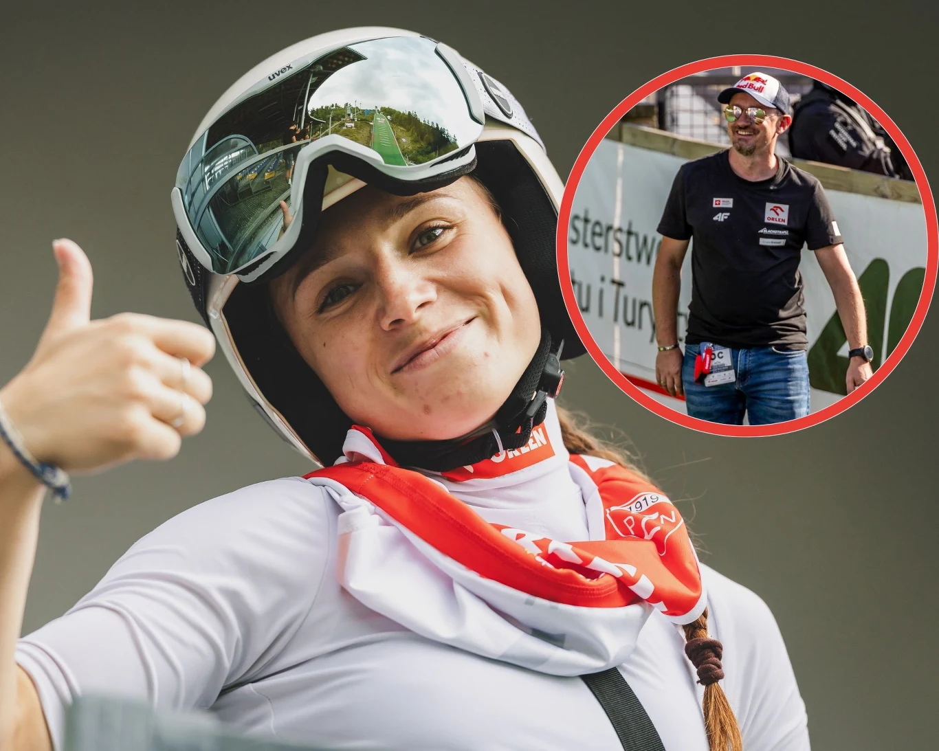 Uśmiechnięta kobieta w kasku narciarskim i goglach pokazuje kciuk w górę, na szyi ma biały i czerwony szalik, w prawym górnym rogu widoczny mężczyzna ubrany sportowo, uśmiechnięty, w czapce z daszkiem.