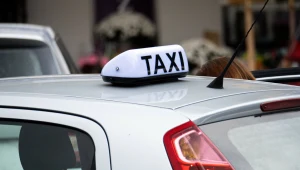 Rynek taxi w kryzysie. Najmniej firm od 15 lat, koszty rosną.