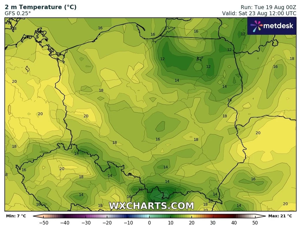Kolorowa mapa Polski z naniesionymi izotermami przedstawiająca rozkład temperatur powietrza na poziomie 2 metrów nad ziemią w skali od 7°C do 21°C w określonym terminie sierpnia.