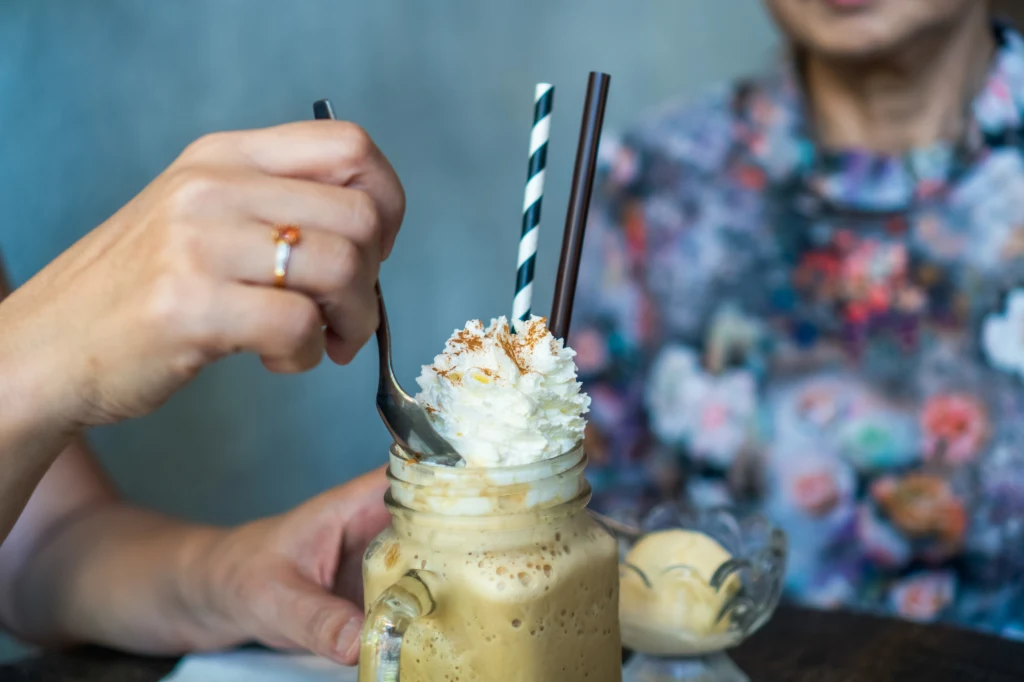 Duża zawartość tłuszczu w diecie zmniejsza elastyczność naczyń krwionośnych 