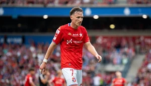 Porażka z Miedzią, a teraz to. Hat-trick nastolatka pogrążył Wisłę Kraków