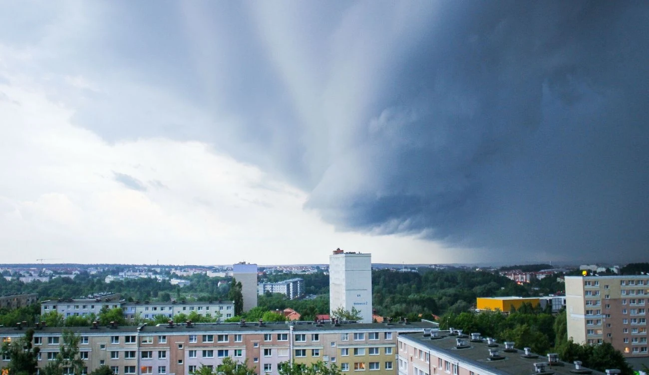 Zasiewanie chmur pozwala sprowadzać deszcz Zasiewanie chmur pozwala sprowadzać deszcz