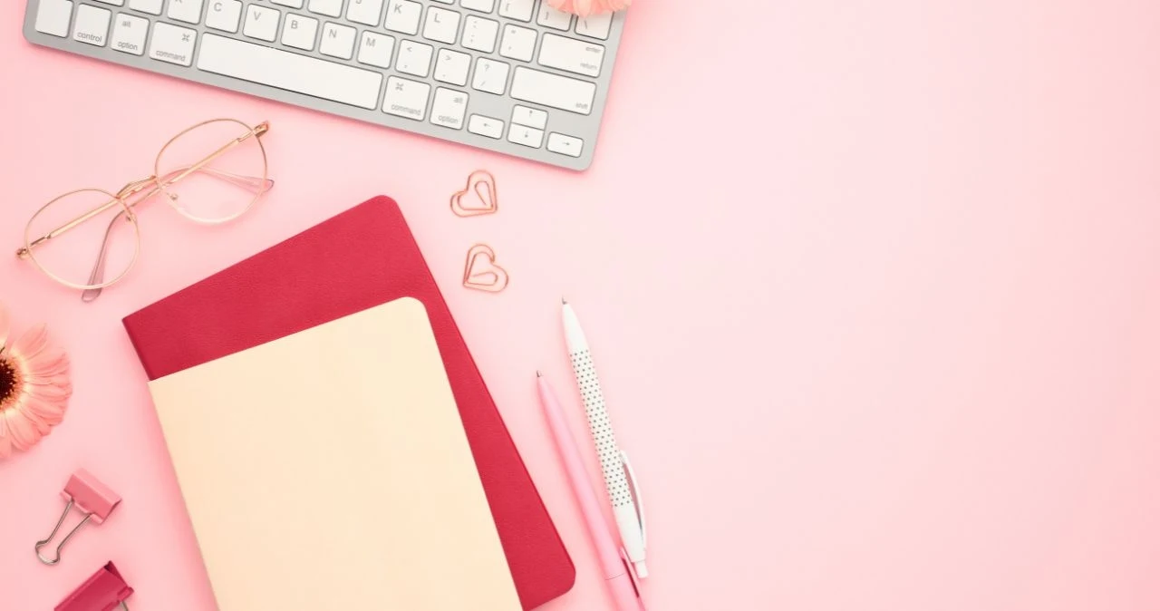 Stylowa wyprawka szkolna w Rossmannie. Dlaczego wszyscy o niej mówią? Stylowa wyprawka szkolna w Rossmannie. Dlaczego wszyscy o niej mówią?