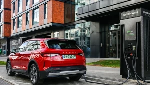 Koniec z ulgą na samochody elektryczne. "Pora wycofywać przywileje"