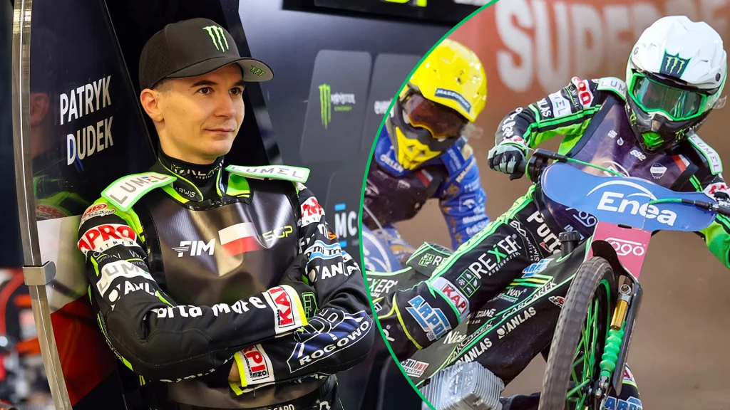 Patryk Dudek Żużlowiec ubrany w profesjonalny strój sportowy z logotypami sponsorów stoi z założonymi rękami obok swojego stanowiska, obok dynamiczna scena na torze z wyścigiem motocykli żużlowych, zawodnicy ścigają się, widoczne są kaski i kombinezony z numerami o...