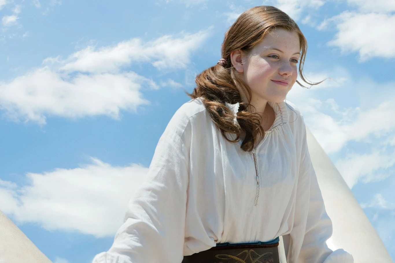 Georgie Henley w filmie "Opowieści z Narnii: Podróż Wędrowca do Świtu"