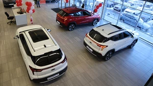 Rosyjska motoryzacja w rozsypce. W dwa tygodnie sprzedali jeden samochód