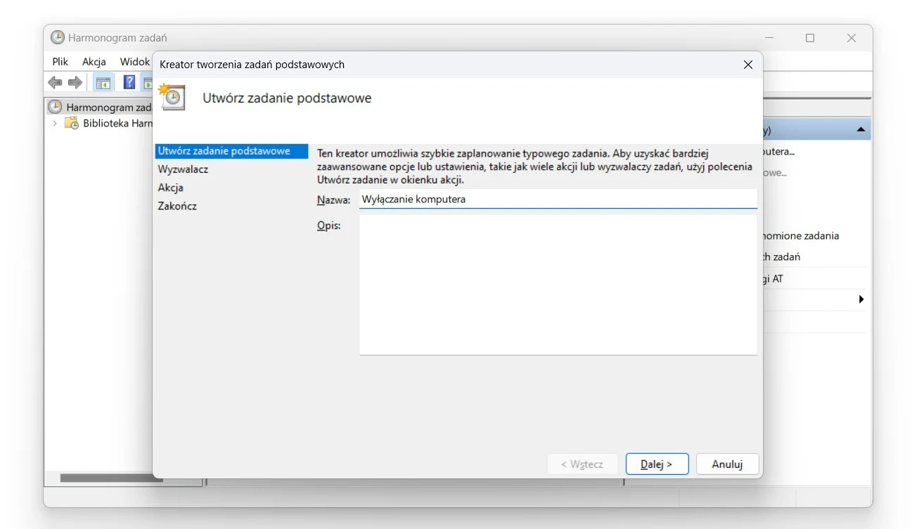 Okno programu Harmonogram zadań w systemie Windows z widocznym kreatorem tworzenia nowego zadania podstawowego opisanym jako 'Wyłączanie komputera'.