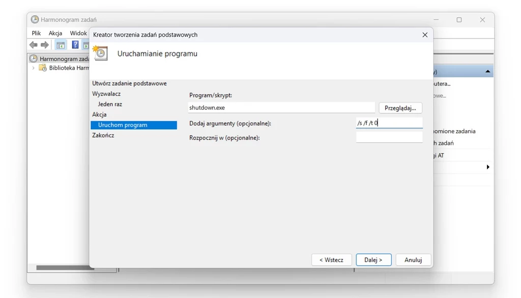 Zaplanuj uruchomienie programu shutdown.exe i nie zapomnij o argumentach Okno kreatora harmonogramu zadań w systemie Windows, w którym użytkownik konfiguruje uruchamianie programu shutdown.exe wraz z argumentami, wyświetlane są szczegóły zadania oraz przyciski nawigacyjne.
