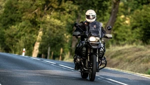 Ktoś strzela w Toruniu do motocyklistów. "Snajper” jednego trafił w oko
