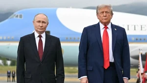 Władimir Putin i Donald Trump podczas ostatniego spotkania na Alasce