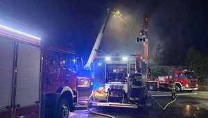 Kłęby dymu nad Zatoką Gdańską. Wybuchł pożar, trwa akcja gaśnicza