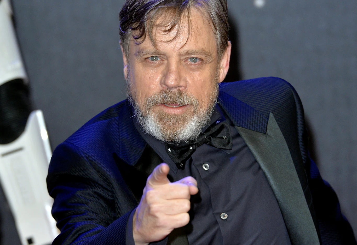 Mark Hamill na premierze filmu "Gwiezdne wojny: Przebudzenie mocy" (2015) Mark Hamill na premierze filmu "Gwiezdne wojny: Przebudzenie mocy" (2015)