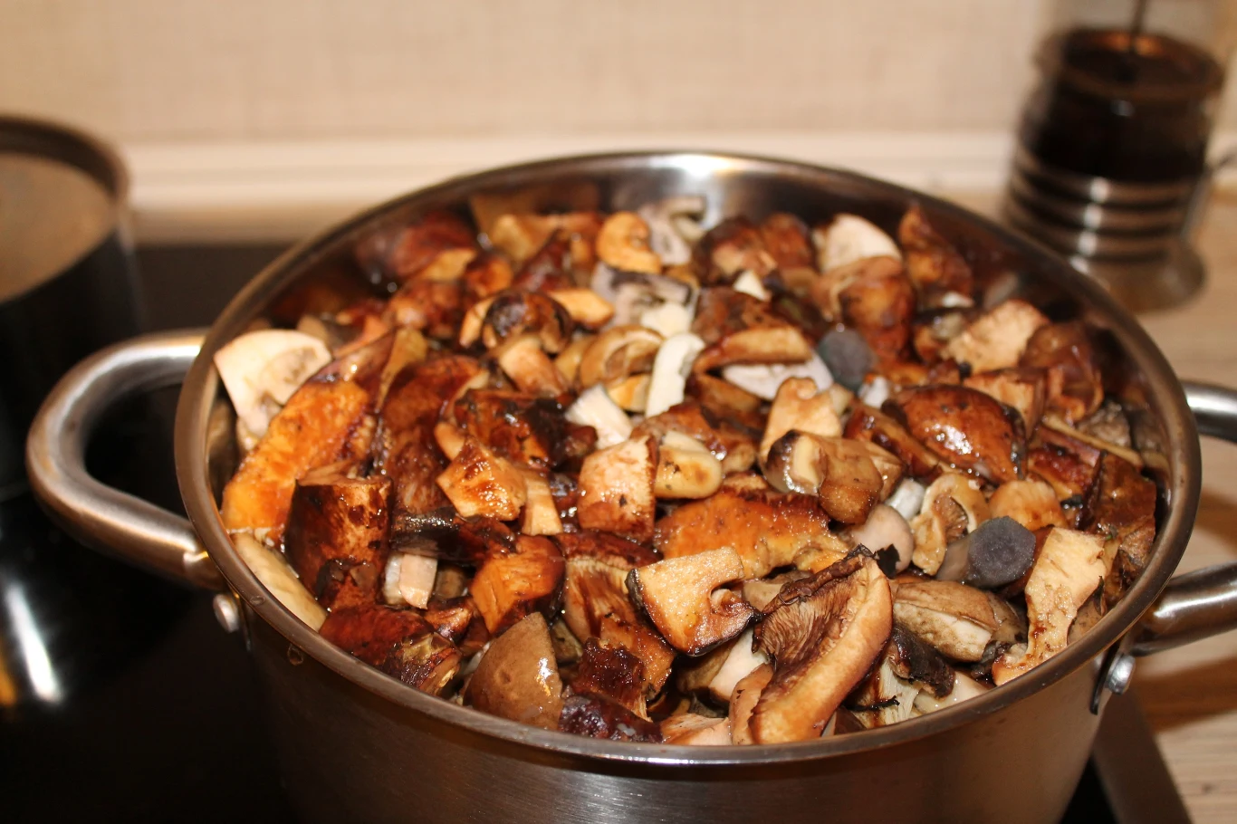 Jak gotować grzyby, aby nie pozbawiać ich smaku? 