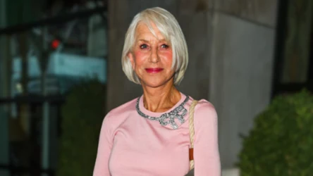 Lekcja stylu Helen Mirren (nie tylko) dla dojrzałych kobiet. Spódnice midi świetnie modelują sylwetkę i będą modne jesienią