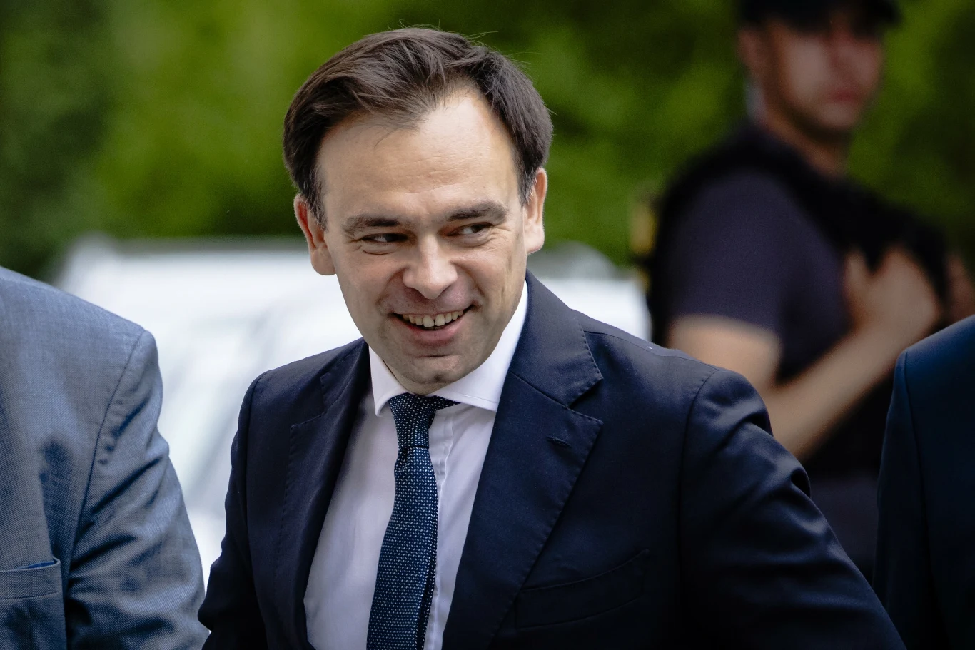 Andrzej Domański cieszy się ze wzrostu sprzedaży detalicznej w lipcu Andrzej Domański cieszy się ze wzrostu sprzedaży detalicznej w lipcu