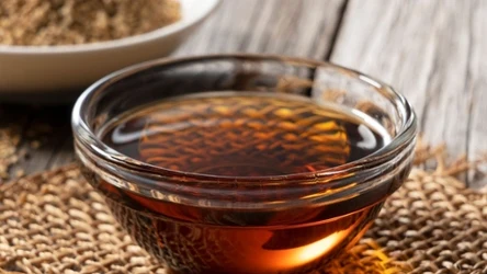 Olej z pestek czarnej porzeczki jest zalecany dla osób starszych i nie tylko