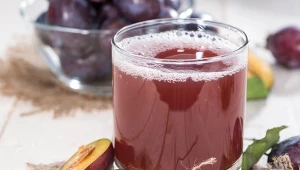 Domowy sok ze śliwek to prawdziwy rarytas