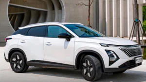 To samochód skrojony na miarę Polaków. Omoda 5 Hybrid wjeżdża do salonów