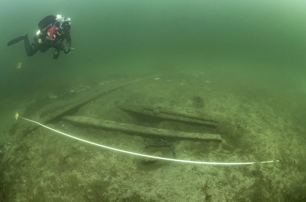 Badania archeologiczne wraku z XV wieku ujawniły detale na temat doskonale zachowanej okrętowej artylerii. Badania archeologiczne wraku z XV wieku ujawniły detale na temat doskonale zachowanej okrętowej artylerii.