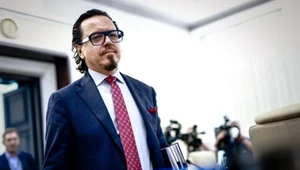 Minister aktywów państwowych Wojciech Balczun informuje, że ostateczny kształt fuzji Pekao i PZU zależeć będzie od rekomendacji na które czeka MAP