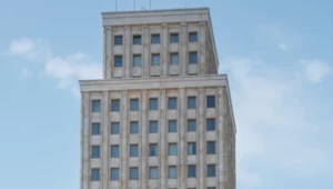 ​"Barbara Radziwiłłówna" w eterze, czyli o zapomnianych narodzinach polskiej telewizji