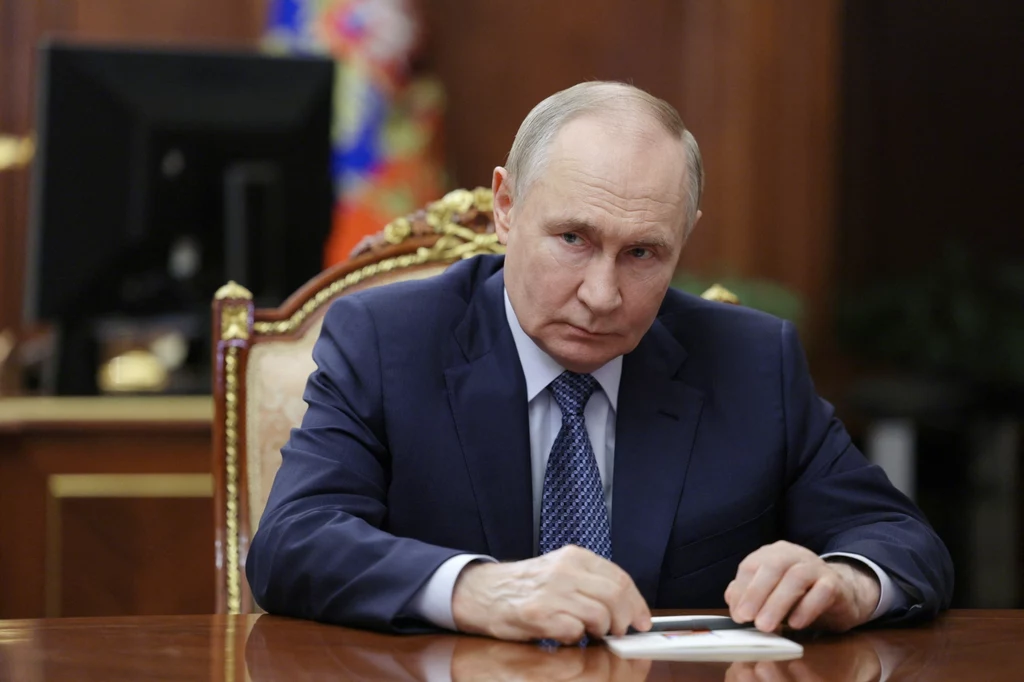 Władimir Putin nie spieszy się do zakończenia wojny w Ukrainie, przedłużając okres napięć w gospodarce Rosji