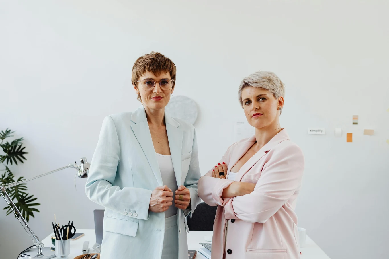 Krótkie damskie fryzury, które odmładzają twarz Krótkie damskie fryzury, które odmładzają twarz