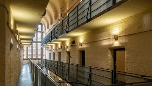 Król ułaskawił sześciu więźniów. Wśród nich była kobieta