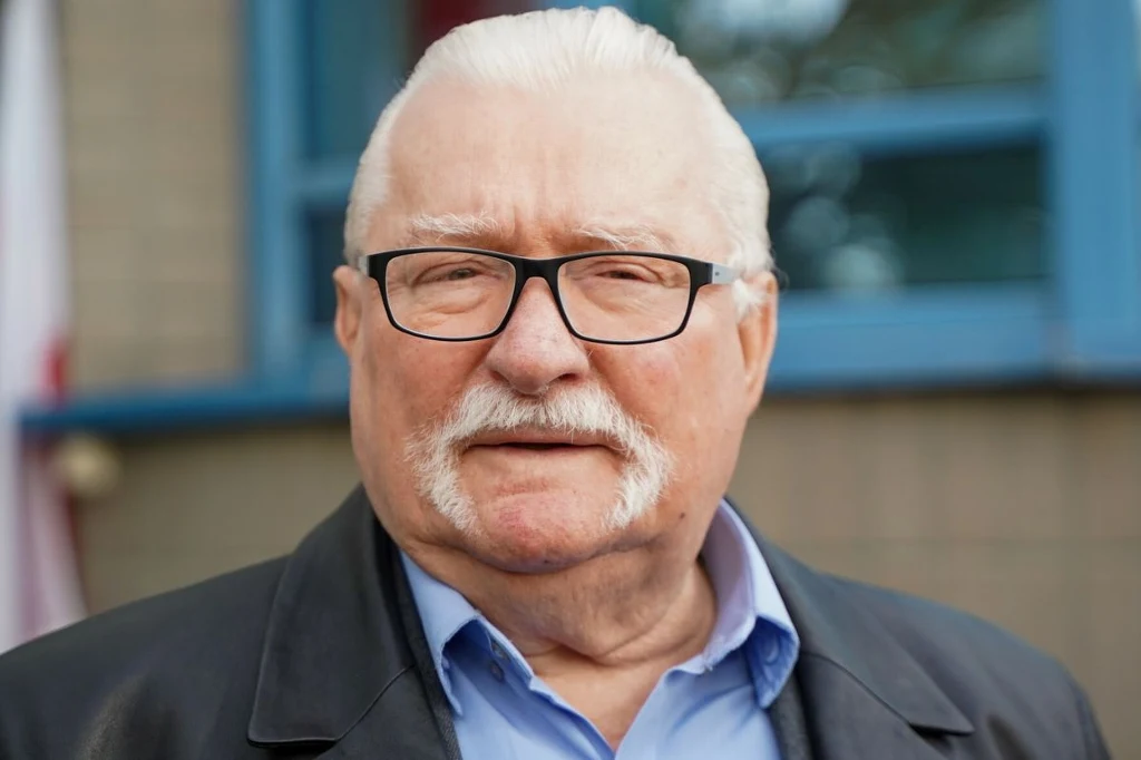 Lech Wałęsa jest po operacji pęcherza moczowego. Wykryto u niego raka
