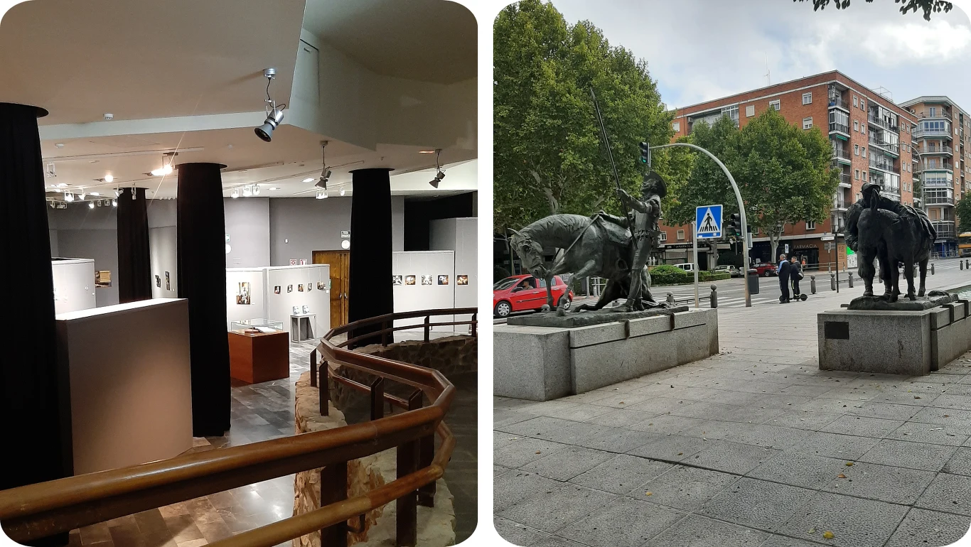 Muzeum Don Kichota Z lewej widoczne wnętrze galerii sztuki z ekspozycją obrazów, oświetleniem sufitowym i drewnianymi barierkami, z prawej plac miejski z pomnikami postaci na koniach oraz nowoczesną zabudową w tle.