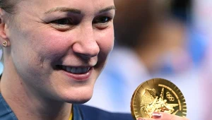 Sarah Sjostrom to trzykrotna złota medalistka igrzysk olimpijskich w pływaniu