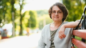 Weekendowy chaos snu odbija się na zdrowiu. Tak działa „społeczny jetlag”