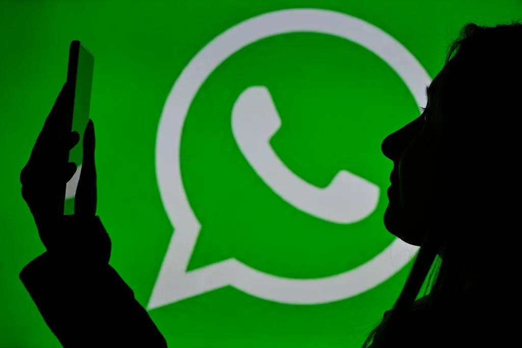 Nie wiesz, jak ubrać myśli w słowa? Sztuczna inteligencja w WhatsApp zrobi to za ciebie - w obu przypadkach Nie wiesz, jak ubrać myśli w słowa? Sztuczna inteligencja w WhatsApp zrobi to za ciebie - w obu przypadkach