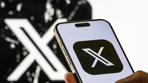 SpaceX szykuje urządzenie z AI mniejsze od iPhone'a? Elon Musk zabrał głos