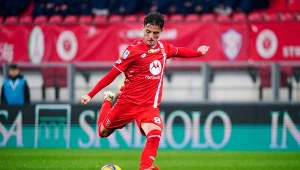 Zwrot akcji ws. polskiego talentu. Gigant wchodzi do gry, kłopoty Legii 