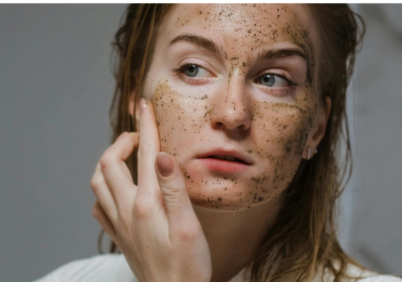 Peeling z kawy i oliwy to jeden z sekretów piękna Włoszek