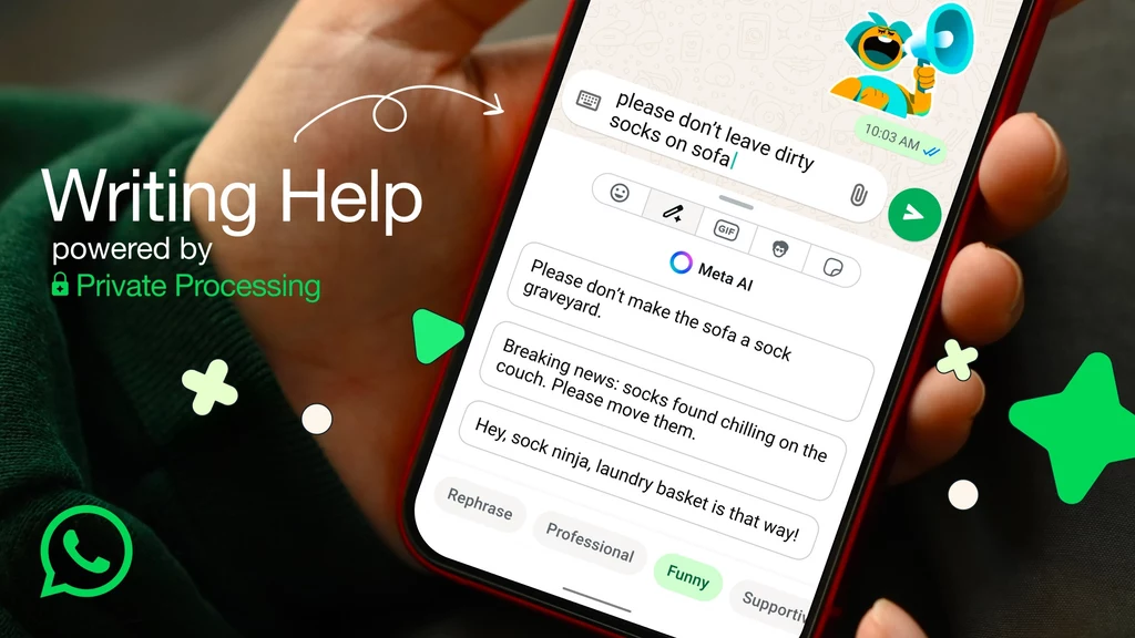 Writing Help w aplikacji WhatsApp. Sztuczna inteligencja pomoże pisać odpowiedzi Ekran smartfona z otwartą aplikacją komunikatora, w której widoczne są propozycje wiadomości wygenerowane przez sztuczną inteligencję Meta AI na temat skarpet na sofie, otoczony ilustracjami zielonych gwiazdek i maskotką.