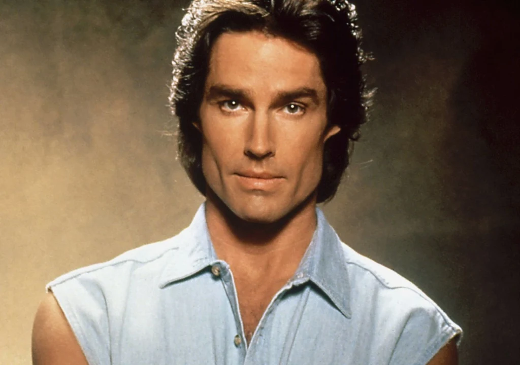 Ronn Moss w serialu "Moda na sukces"